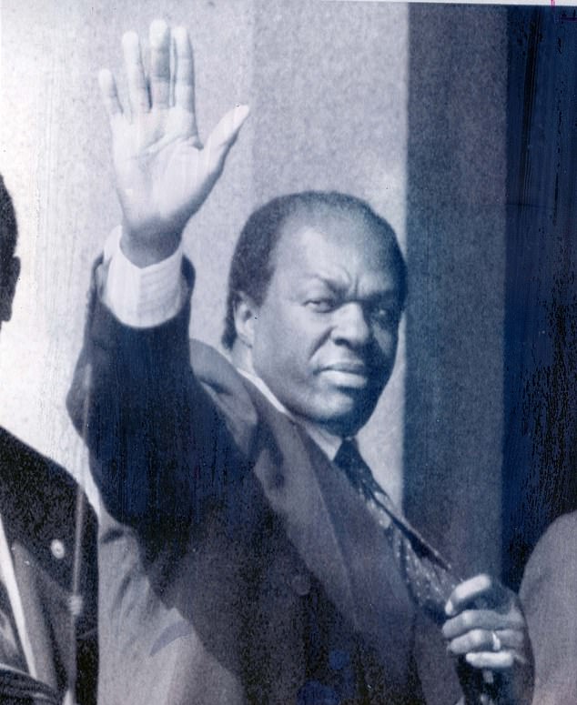 Barry became mayor in 1979 and was known for focusing his resources on poor neighborhoods, government contracts for black businesses and city payroll jobs.