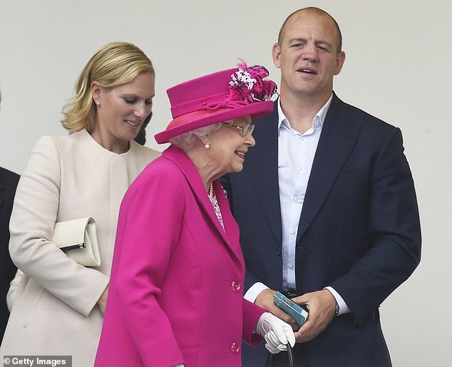 In September 2023, during an episode of The Good, The Bad & The Rugby, the former rugby great explained that he met Queen Elizabeth II long before joining the royal family at the age of 13. In the photo Zara, Mike and the late queen 2016