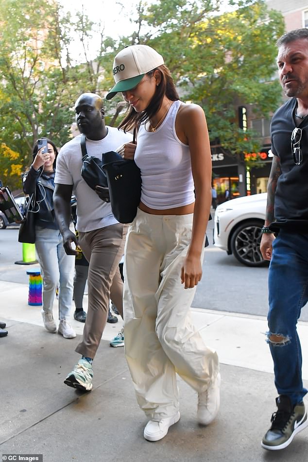 Her low-key look showed off her slim body as she enjoyed her day off in the Big Apple