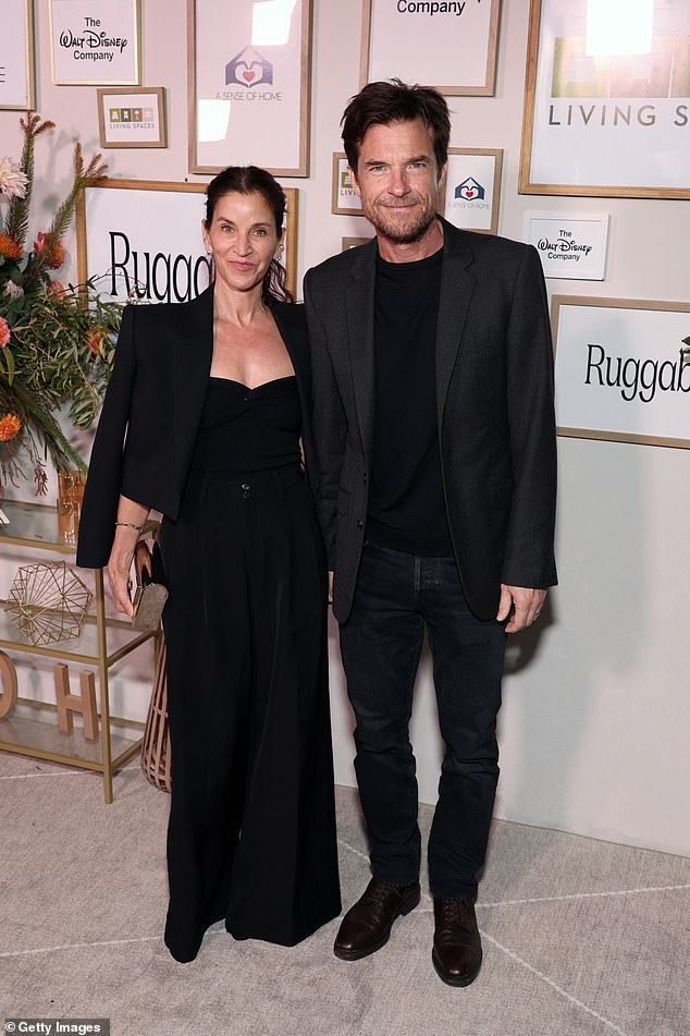 (L-R) Amanda Anka wore black as she posed with her Ozark star husband Jason Bateman