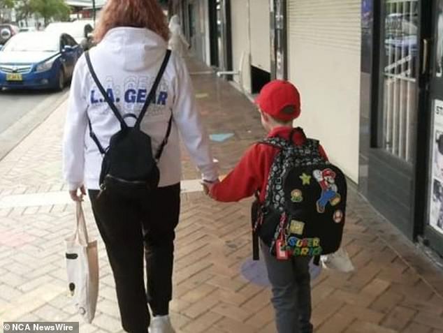 Parents and grandparents are ashamed when they walk past the shops with their children. Image: A current case