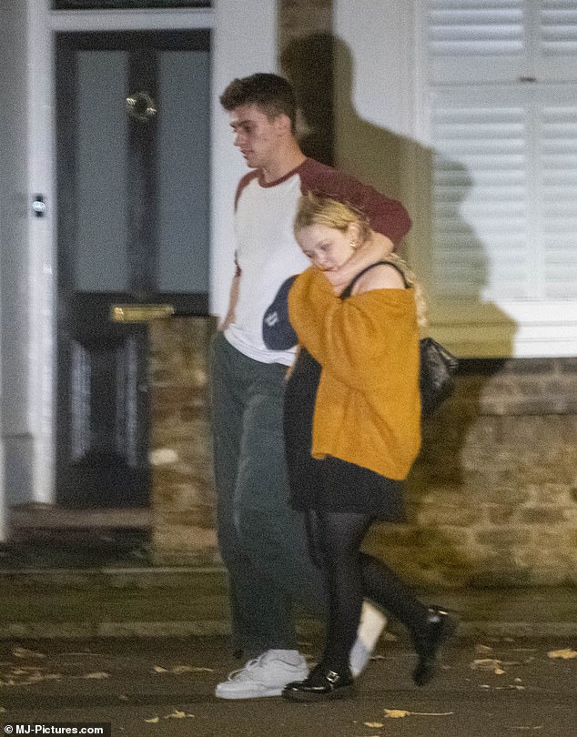 Nicola was seen snuggling up to the Renegade Nell star as they walked home together