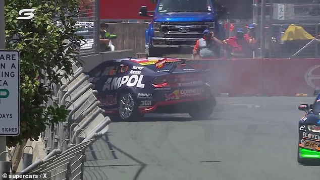 Brown crashed into the barriers at Turn 11 during qualifying, forcing him back for the feature race