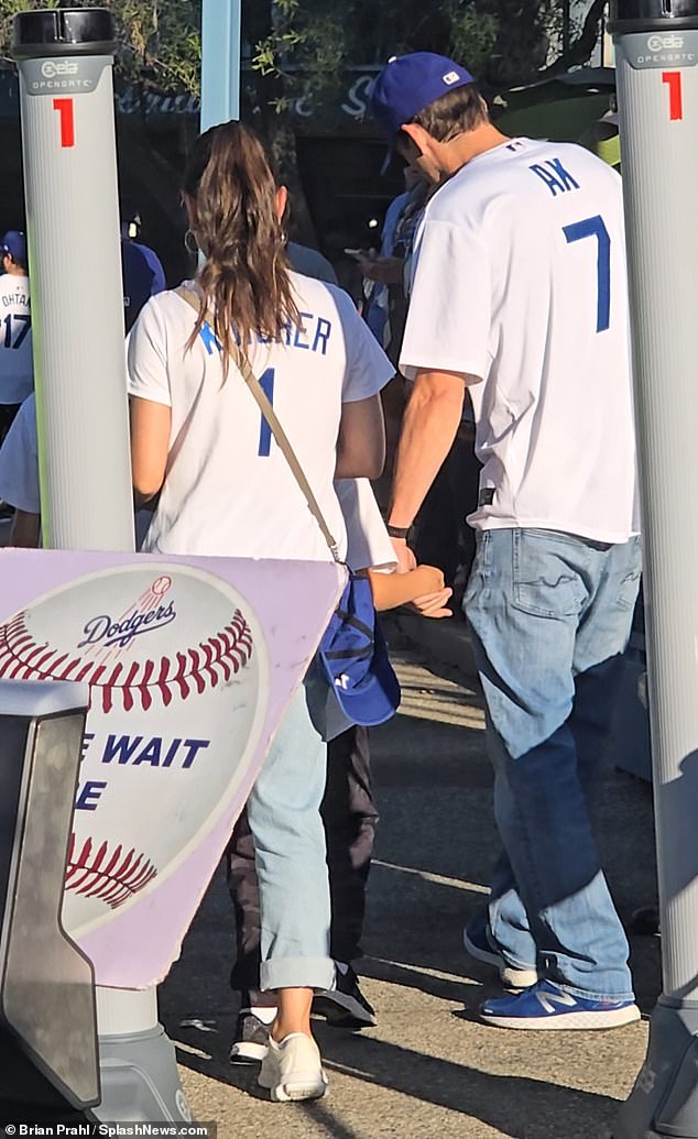 Nearby, Jimmy Kimmel grinned from his seat behind the Yankees dugout, close to fellow actors Billy Crudup, Jason Bateman and Red Hot Chili Peppers bassist Flea.