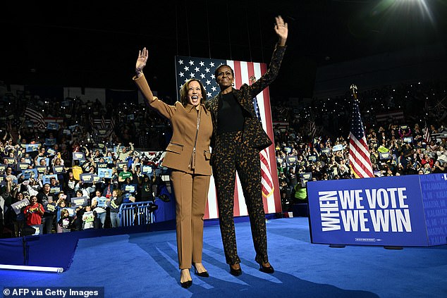 Obama's appearance in Kalamazoo comes as polls show the presidential election in a dead heat, with just 10 days to go before the election