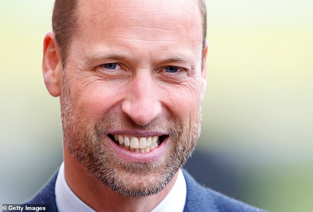 When William debuted his new beard in August, it caused a wave of backlash from fans, with many praising his fresh look and encouraging him to keep the look.