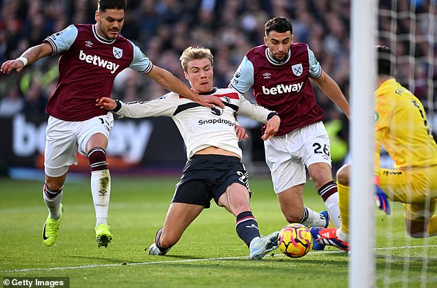 Rasmus Hojlund could not get past Fabianski on a frustrating afternoon for the visitors