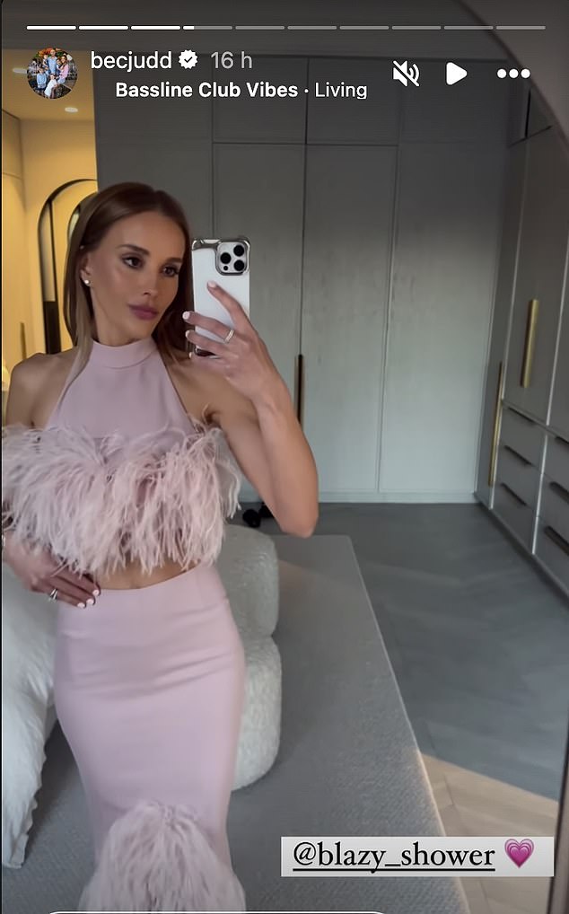 After tucking into her meal, Bec took to Instagram to show off her slim body in a pink crop top and skirt