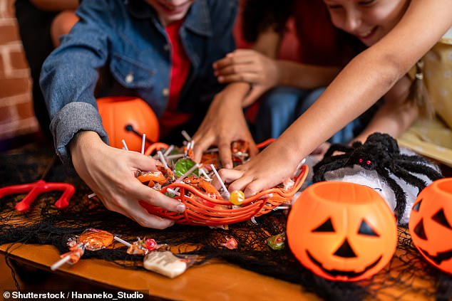 The RCS pointed out that tooth decay is the leading cause of hospital admissions in children