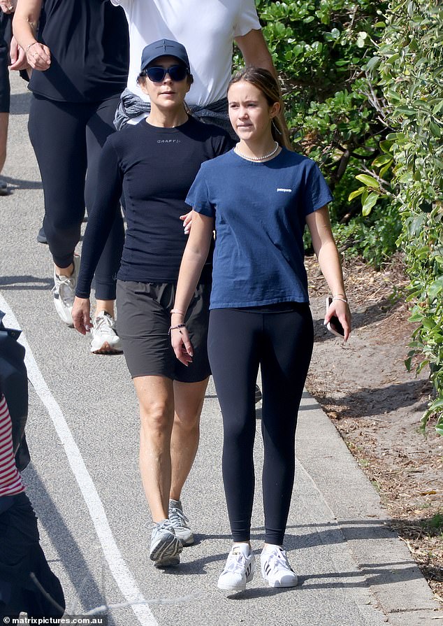 The mother-daughter duo enjoyed the sun during their day out