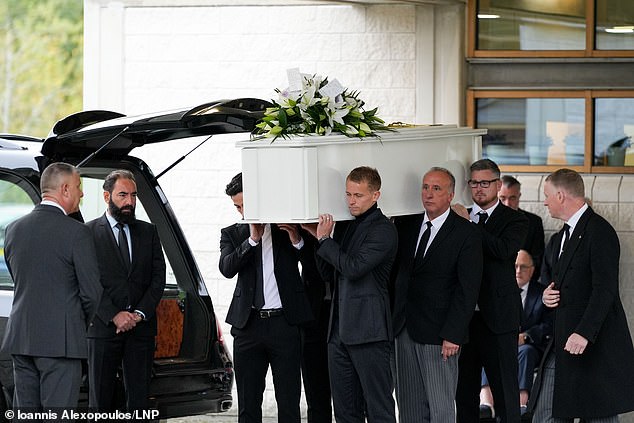 1730299685 716 Dele Alli and Dean Henderson lead mourners at George Baldocks