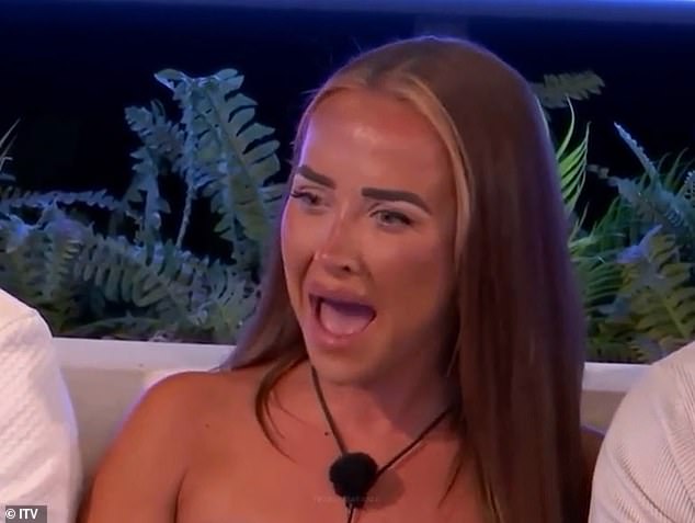 Nicole Samuel went viral on Love Island for the way she did her make-up, as seen above