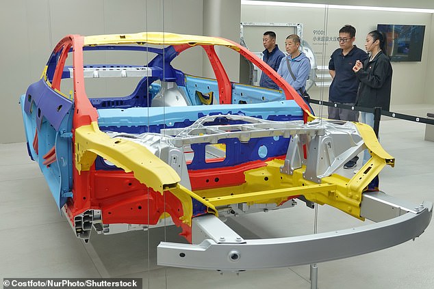 The inner construction of the housing of the Xiaomi SU7 (photo). One X user called the car a 'Temu Tesla'