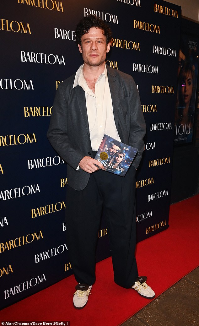 Happy Valley star James held a Barcelona show guide as he posed for a photo on the mini red carpet