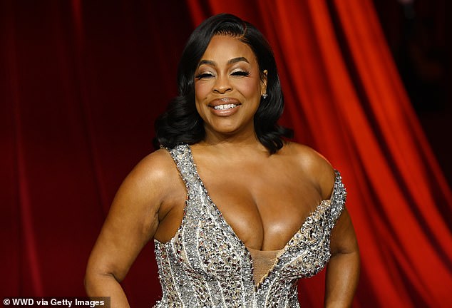 Kelce's Grotesquerie co-star Niecy Nash-Betts says she's always asked about the couple