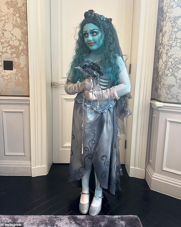 This socialite also uploaded a photo of her eldest child Sophia, looking excellent as Tim Burton's Corpse Bride