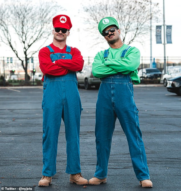 New York Jets players Ashtyn Davis and Chazz Surratt dressed as Mario and Luigi