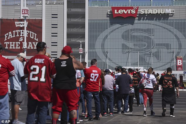 Fans of the San Francisco 49ers are preparing for a historically exciting game on Sunday