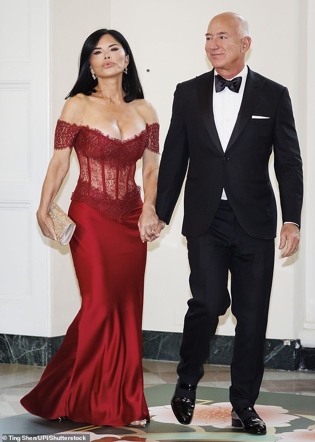 Amazon Executive Chairman Jeff Bezos and Lauren Sánchez arrive for a state dinner in honor of Japanese Prime Minister Kishida Fumio, hosted by US President Joe Biden and First Lady Jill Biden at the White House in Washington