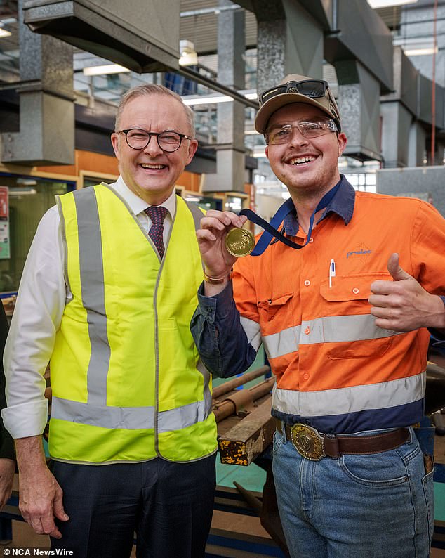 Total student debt could be cut by as much as $14 billion – saving individuals tens of thousands of dollars – under new plans to revive Anthony Albanese's ailing Labor Party ahead of the federal election (photo: Mr Albanese visited Tuesday TAFE Newcastle)