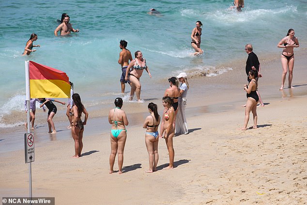 Australians will experience a warmer summer with average rainfall as the heat threatens to bring catastrophic weather events