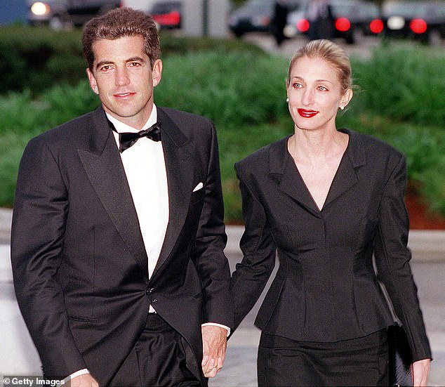 Style icon Carolyn Bessette- Kennedy's clothes are auctioned at Sotheby's with a potential price tag of $70,000