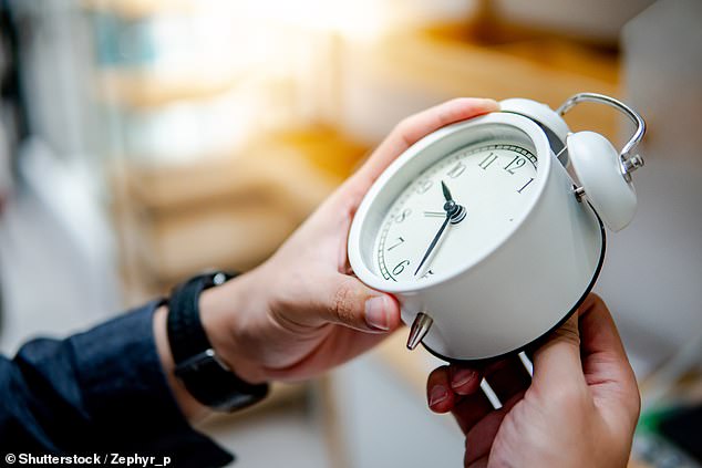 With the clocks going back this Sunday, many will be looking forward to that extra hour in bed. But leading sleep scientists have called for an end to daylight saving time (DST), amid fears it will cause a rise in cancer, road accidents and sleep problems.