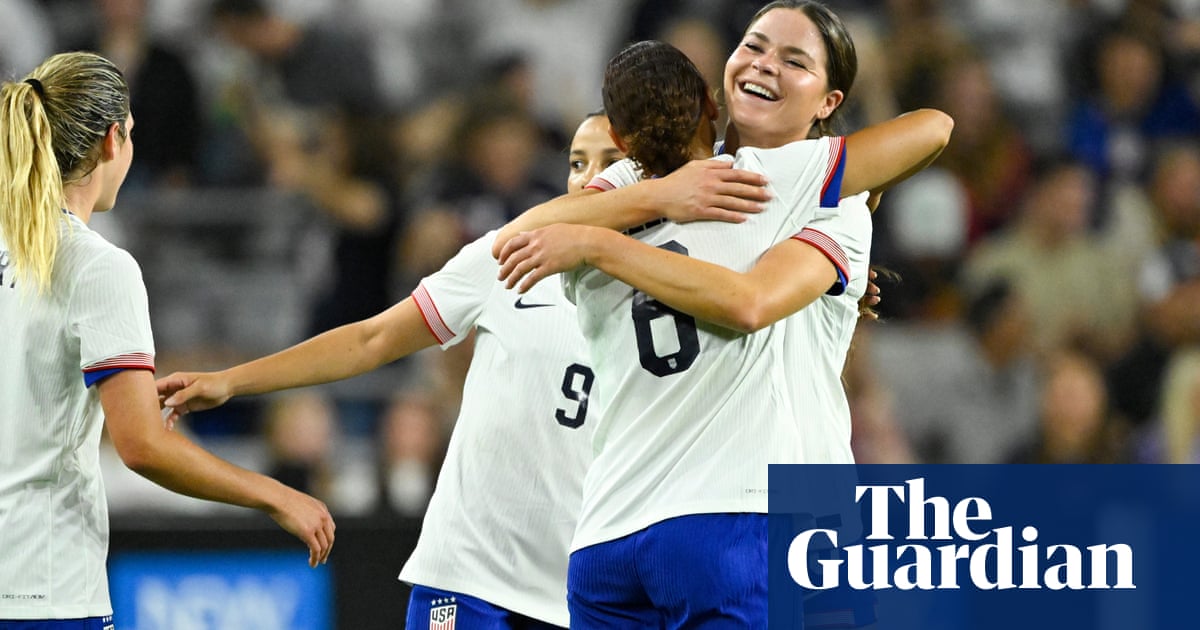 Emma Sears scores on debut as USWNT seal comeback win over Iceland