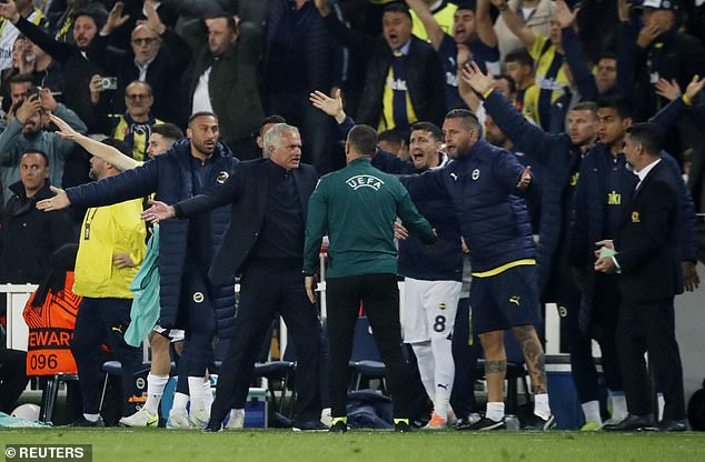 Jose Mourinho was sent to the stands as his Fenerbahce side drew 1-1 against Manchester United