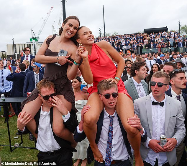 With almost 25,000 punters cramming into Caulfield for the historic cup, some racegoers had to think laterally to get a good view of the track