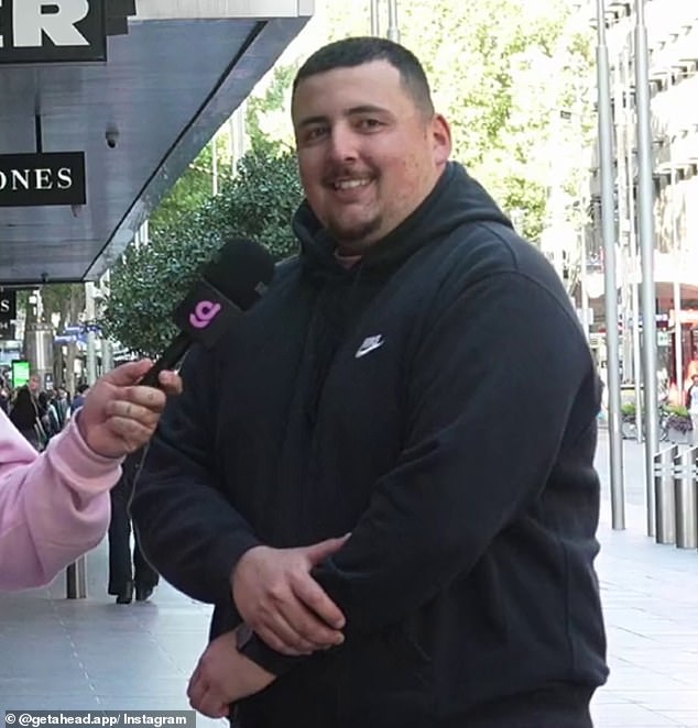 A Melbourne man revealed he earns between $1,200 and $1,500 a week as a traffic controller team leader