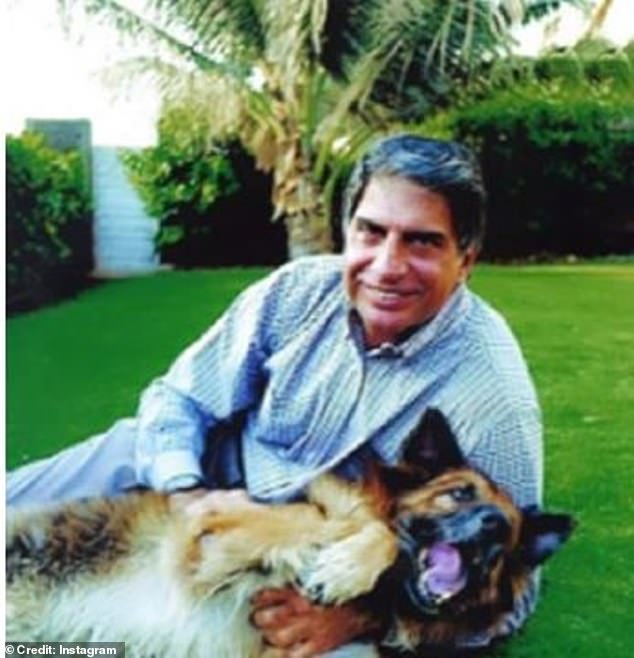 Ratan Tata pictured with his beloved German Shepherd dog Tito