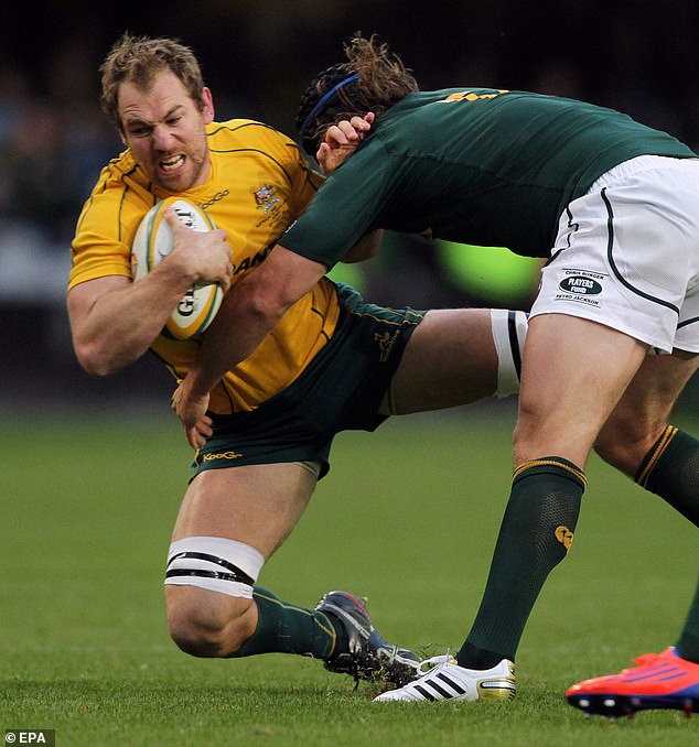 An international arrest warrant has been issued for former Australian Wallabies captain Rocky Elsom