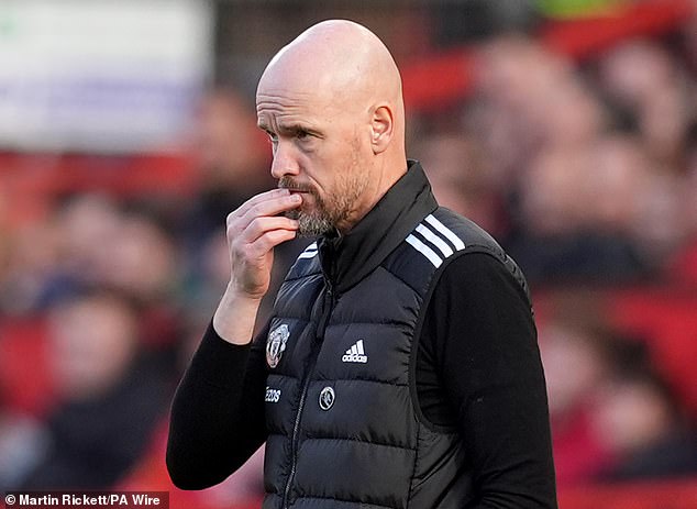 Erik ten Hag's team would like to bring Gomes back to Old Trafford