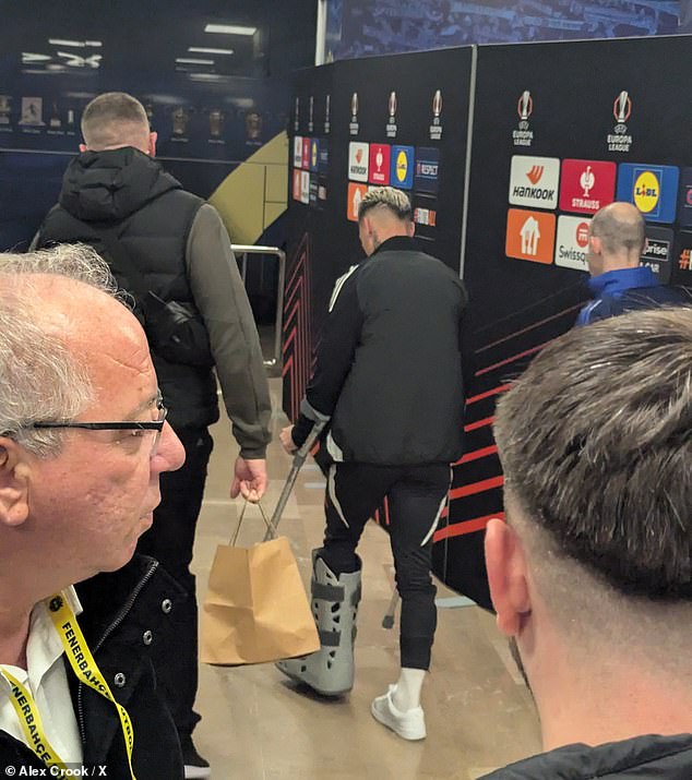 Antony left the Fenerbahce Stadium on crutches after Thursday's 1-1 draw