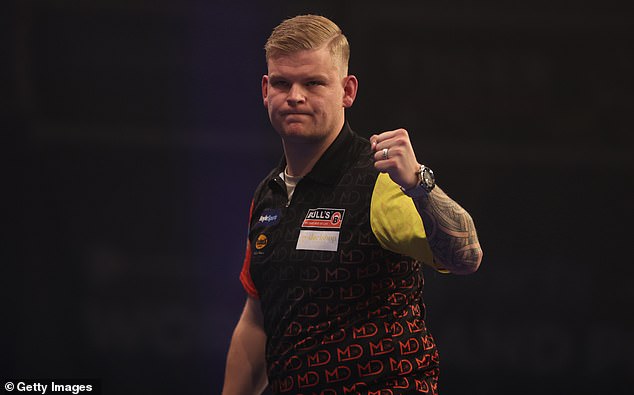 Belgian Mike de Decker defeated Luke Humphries, number 1 in the world, in the final of the World Grand Prix darts