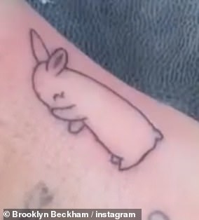 Earlier this year, Brooklyn paid tribute to another of Nicola's grandparents, this time naming her grandmother Bunny Bunny with a line drawing of a rabbit