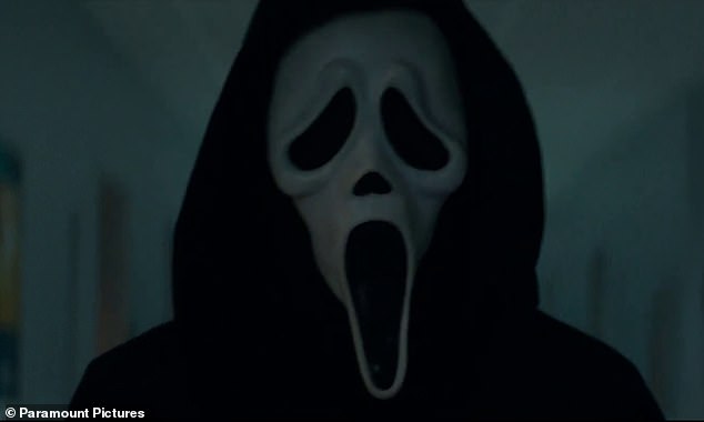 The first two films in the franchise – Scream (1996) and Scream 2 (1997) – were both hits at the box office, grossing $173 million and $172 million respectively.