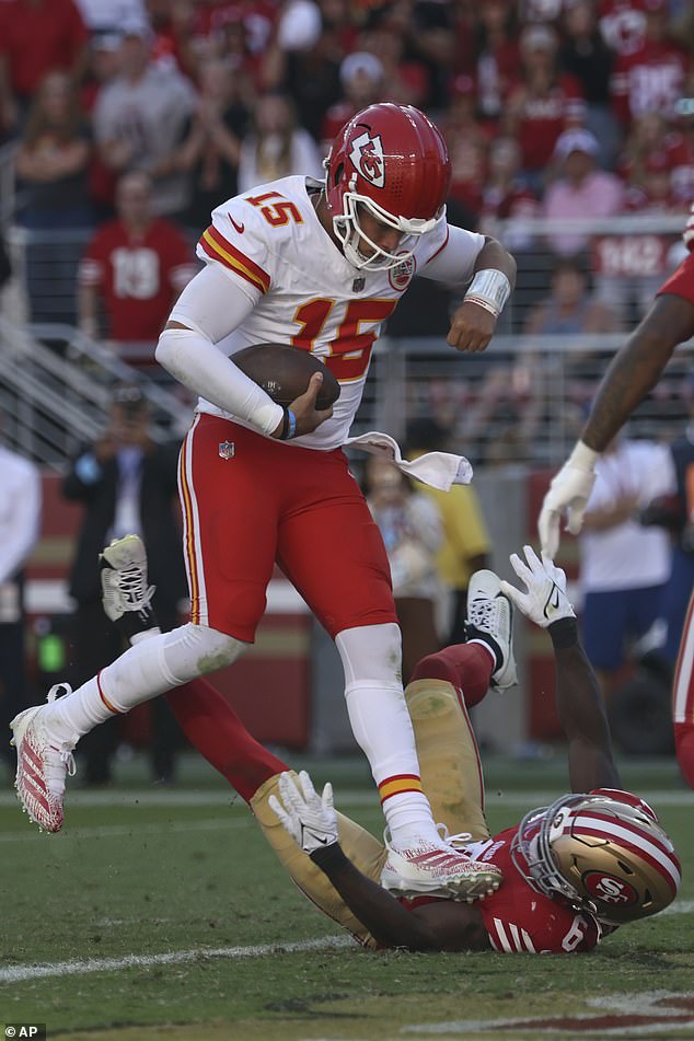 Patrick Mahomes sent Malik Mustapha ejected with a brutal hit during Sunday's game