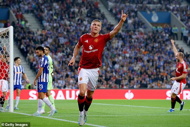 Hojlund scored Manchester United's second goal in their Europa League match against Porto