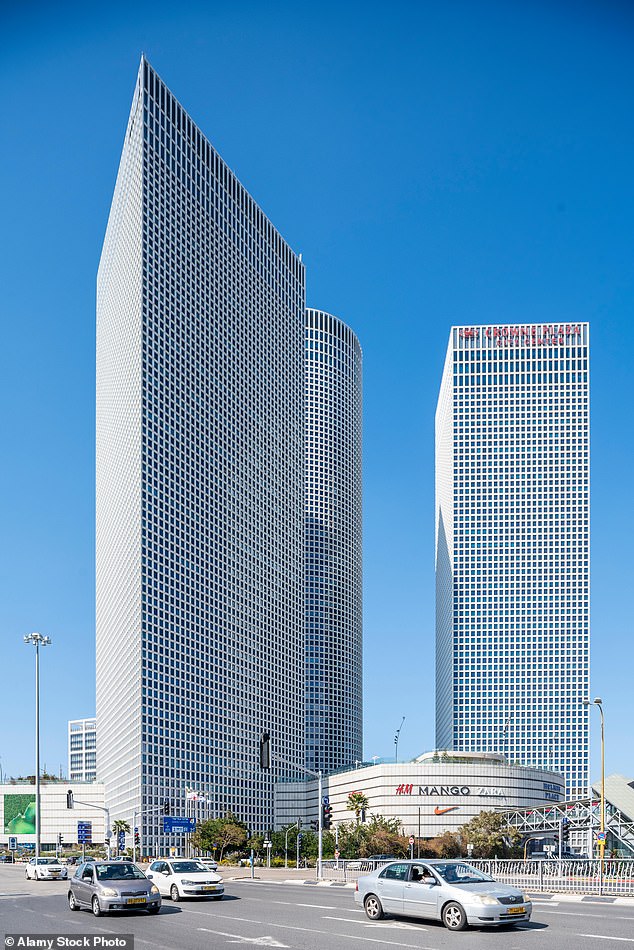 Hamas, according to Israeli security officials, planned a full-scale invasion of Israel on a much larger scale than the October 7 terrorist attacks, including a plot to blow up the three towers of the Azrieli Center (photo)