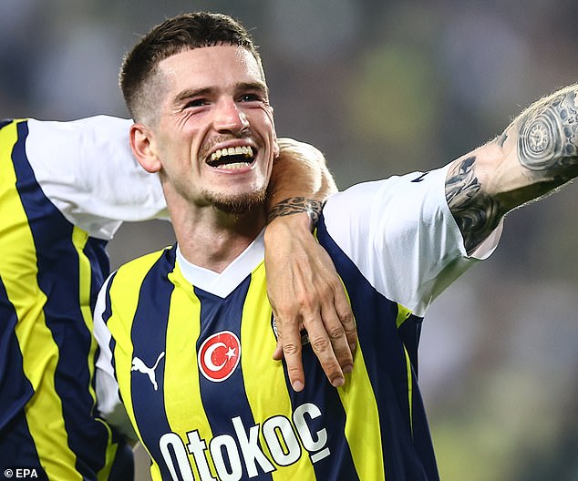 Ryan Kent's contract with Fenerbahce was terminated by mutual consent earlier this month