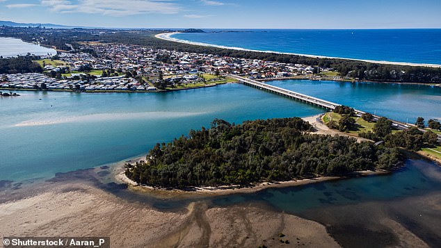 One of the ten division one winners in Saturday's lotto draw is from the Lake Illawarra region south of Sydney (stock image)