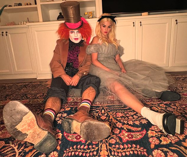 Selena Gomez and Benny Blanco debuted their first couples costume on Saturday evening, just days before Halloween - Alice In Wonderland and the Mad Hatter