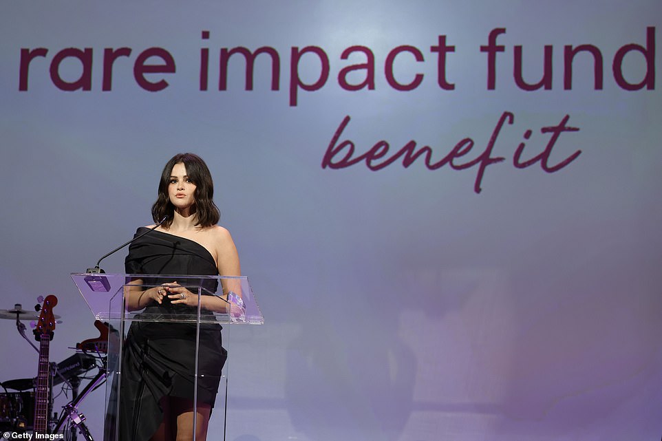 Selena Gomez made a mistake while speaking at her second annual Rare Impact Fund benefit in Los Angeles on Thursday night. The 32-year-old actress from Monte Carlo stood on stage and introduced a woman named Didi as