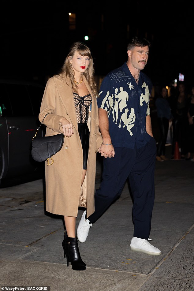 Taylor Swift and Travis Kelce enjoyed an intimate double date night with best friends Blake Lively and Ryan Reynolds