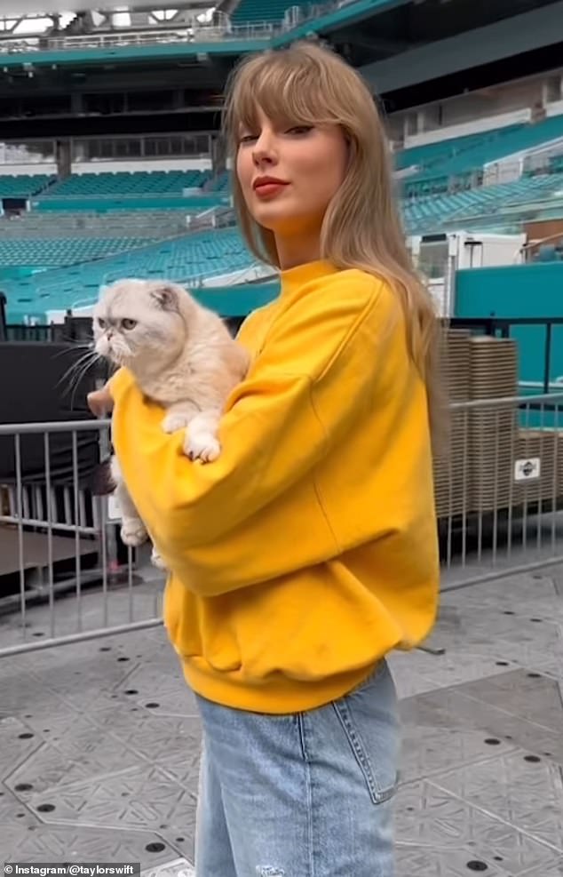 Taylor Swift appears to have looked to boyfriend Travis Kelce for fashion assistance as they both wore the same sweatshirt on social media this week