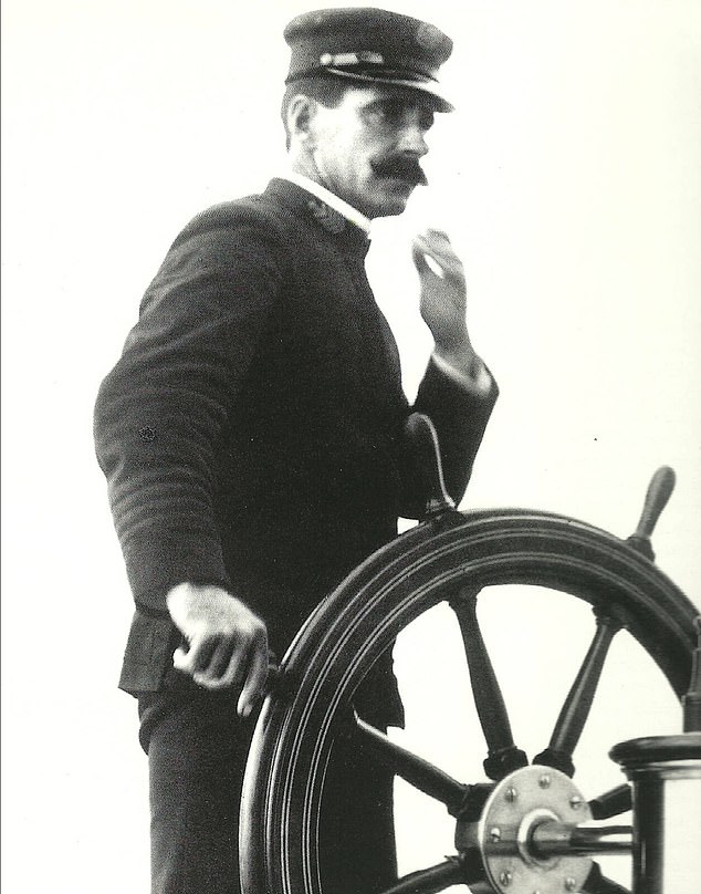 Charlie Barr, pictured in 1903, captained winning America's Cup yachts three times