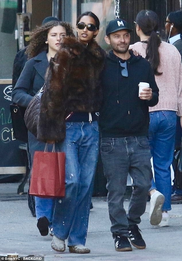 Tobey Maguire, 49, Gets Cozy With Model Mona Tougaard, 22, In NYC ...