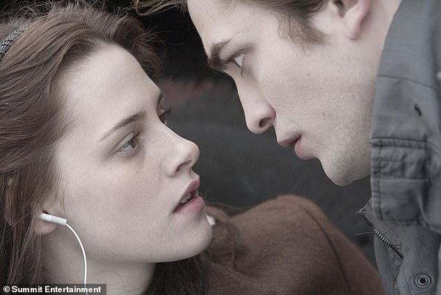 The 2008 film Twilight stars Kristen Stewart as Bella Swan and Robert Pattinson as Edward Cullen